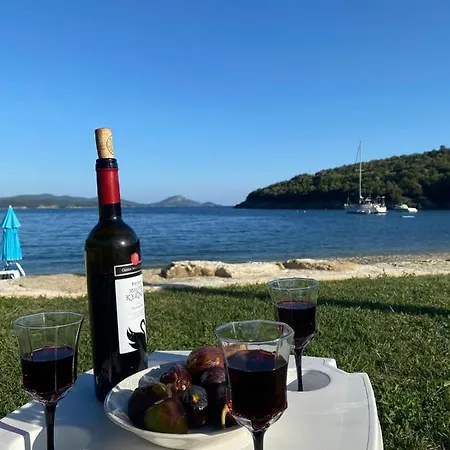 Porto Azzuro Sithonia Greece *