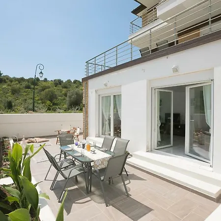 Villa Porto Azzuro Sithonia Greece Neos Marmaras