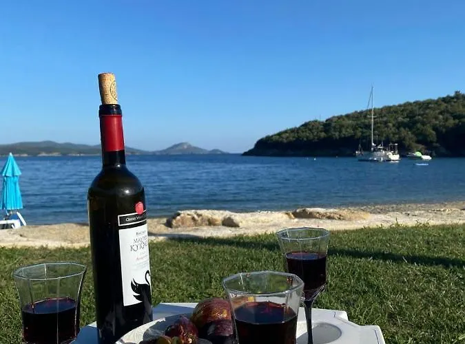 Porto Azzuro Sithonia Greece *