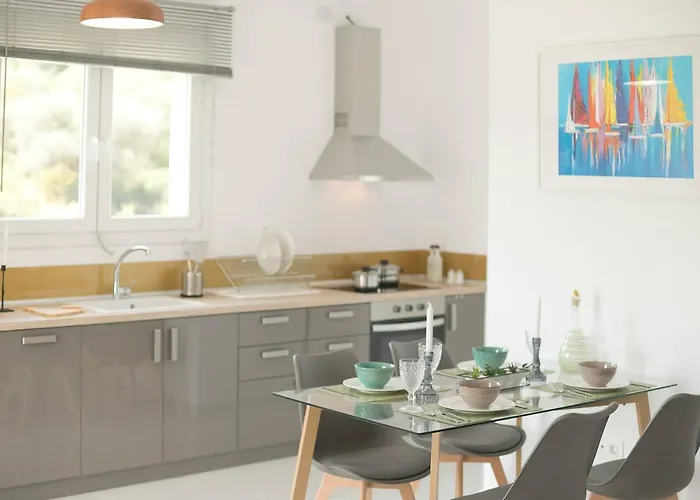 Porto Azzuro Sithonia Greece 新马尔马拉斯